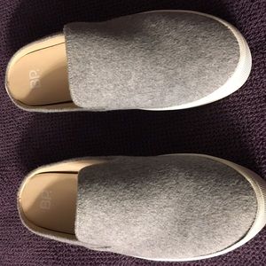 BP slip in sneakers